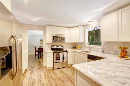 Quartz-Countertops-Springfield4382b977f2658193.jpg