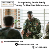 Strengthening-Bonds-Family-Therapy-for-Healthier-Relationshipsbb53add444118cab.png