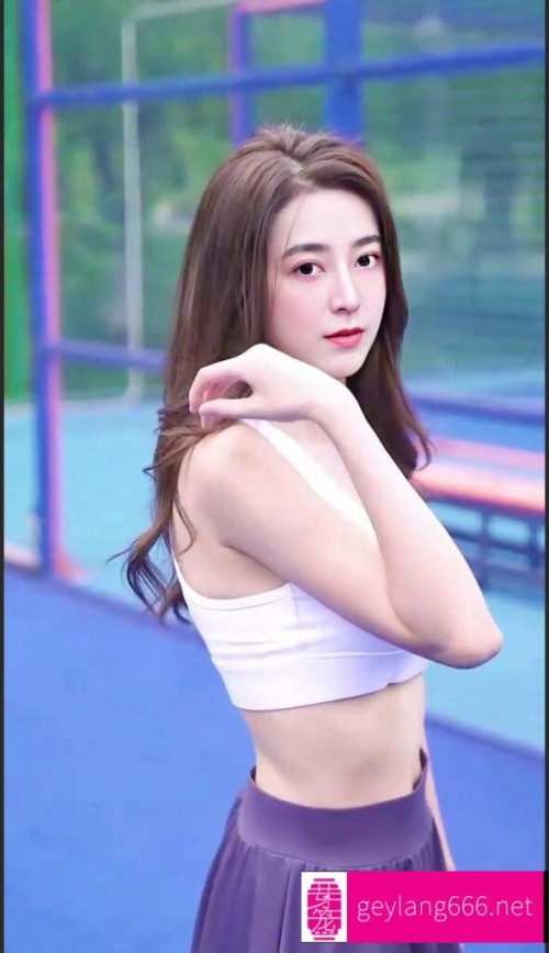 SG888-Girl9c8610bd5e9bb9b9.jpg