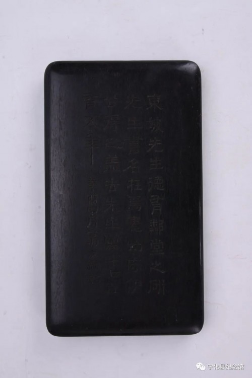 4e75511bc8d22d107.jpg